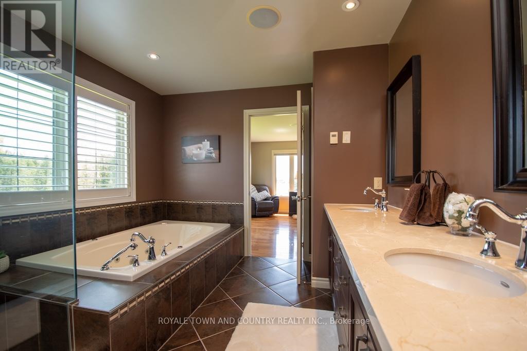 1308 River Road, Kawartha Lakes, Ontario  K9V 4R4 - Photo 21 - X12147677