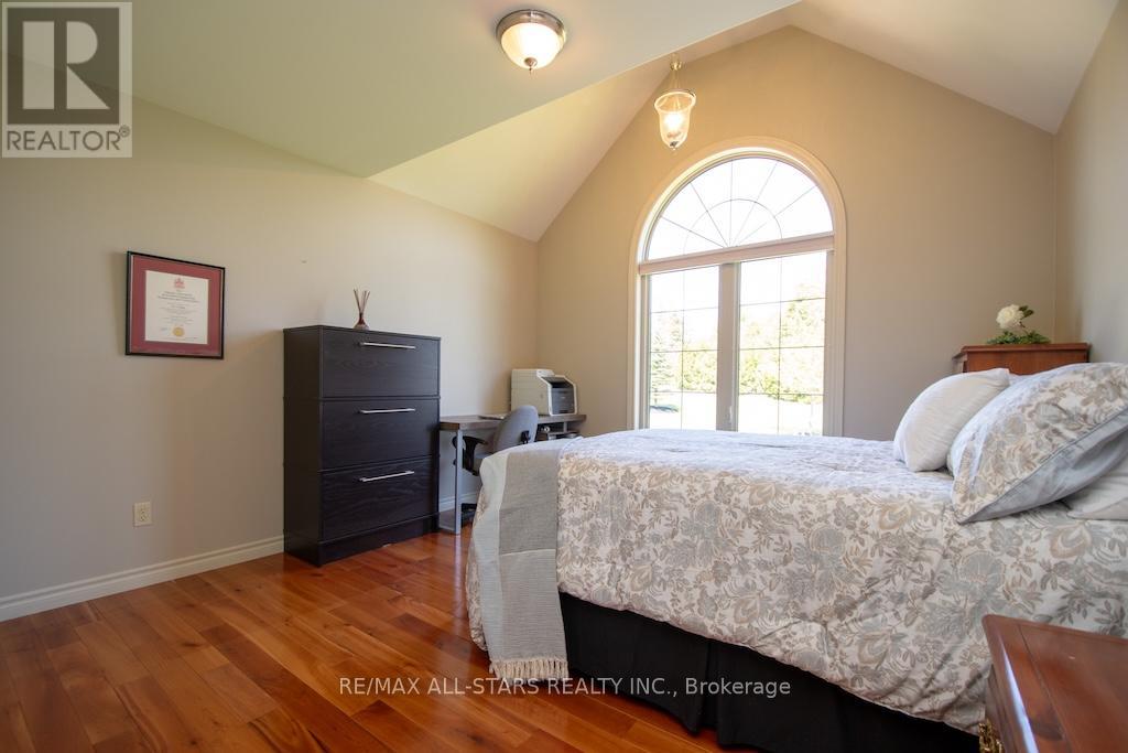 1308 River Road, Kawartha Lakes, Ontario  K9V 4R4 - Photo 25 - X12147677