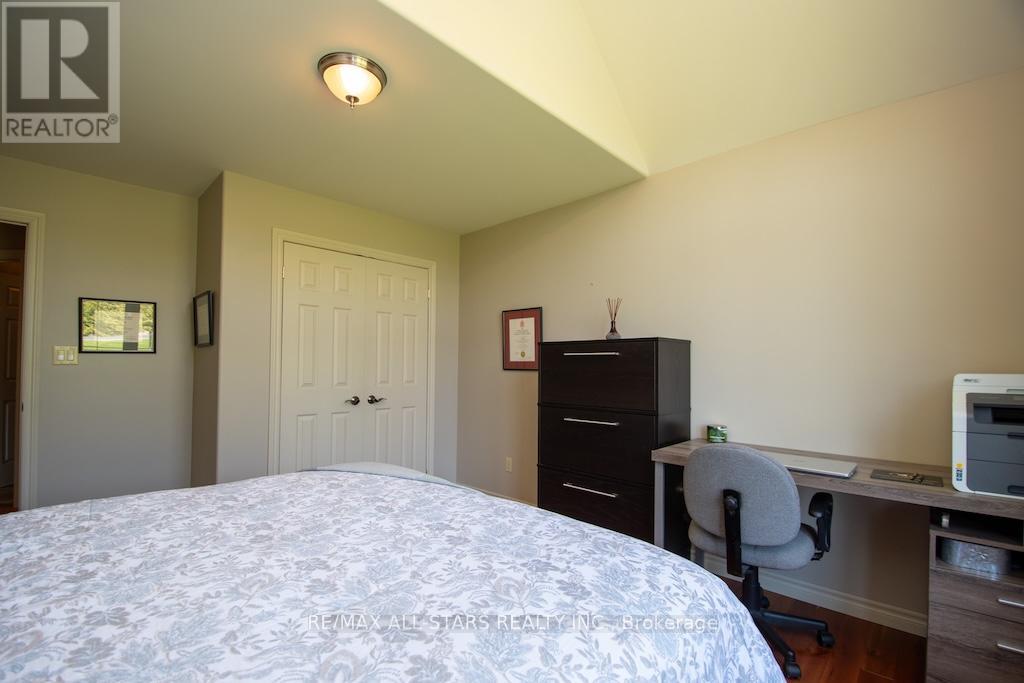 1308 River Road, Kawartha Lakes, Ontario  K9V 4R4 - Photo 27 - X12147677