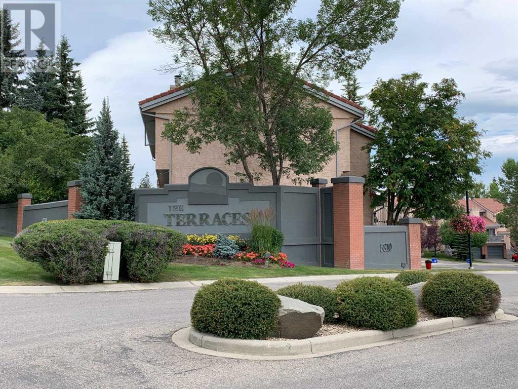 Property at 40, 5810 Patina Drive SW image 3