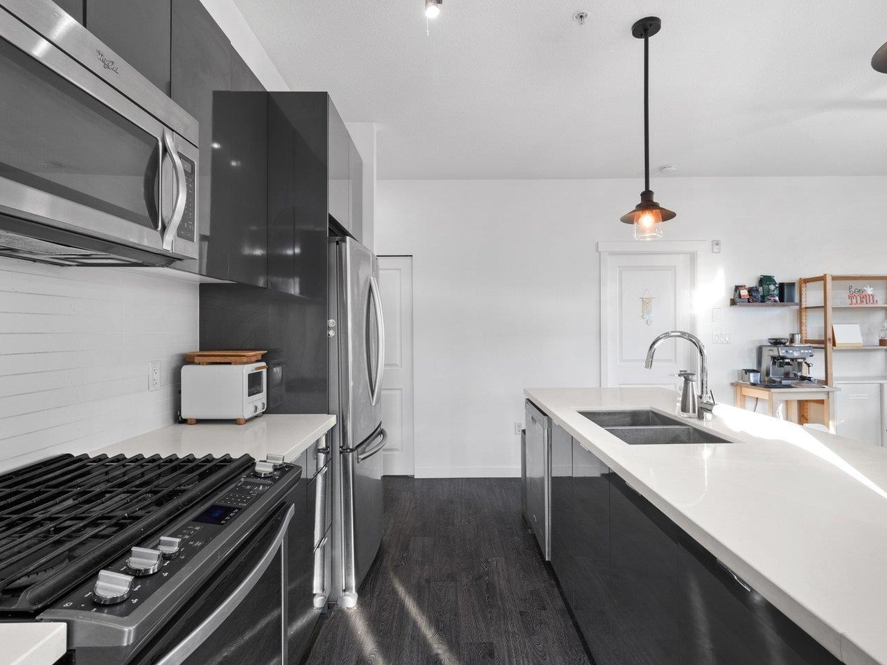 207 15168 33 Avenue, Surrey, British Columbia  V3Z 0N7 - Photo 6 - R3002652