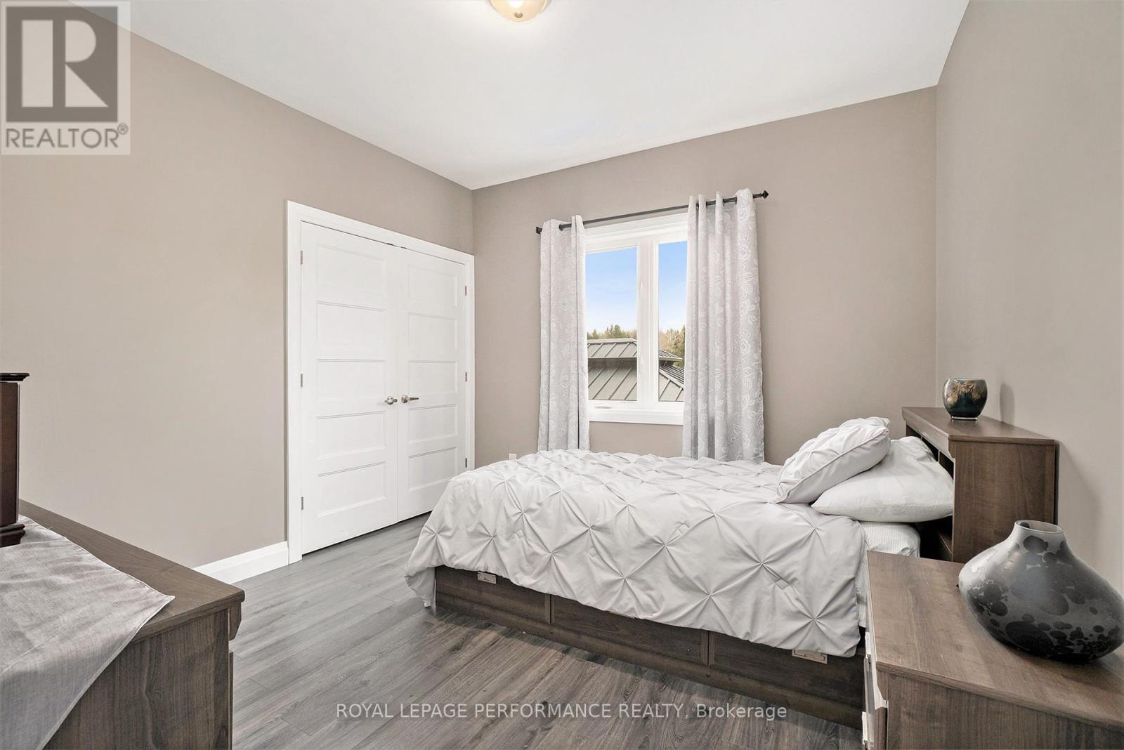 1295 Notre Dame Street, Russell, Ontario  K0A 1W0 - Photo 36 - X12120131