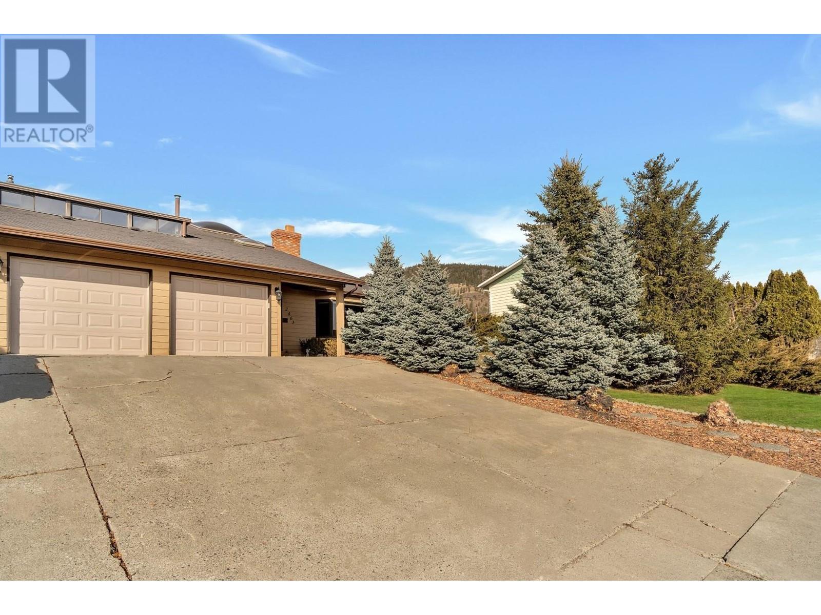 Property at 2463 Irvine Avenue image 2