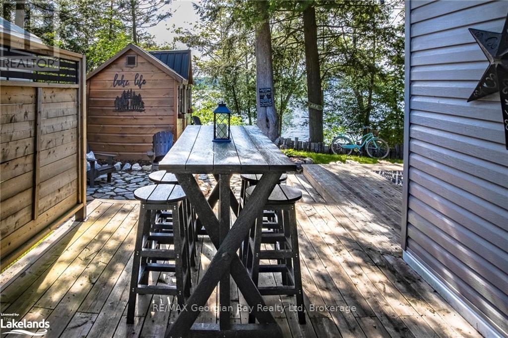 46 Lakeshore Road, Midland, Ontario  L4R 0B9 - Photo 22 - S12147632