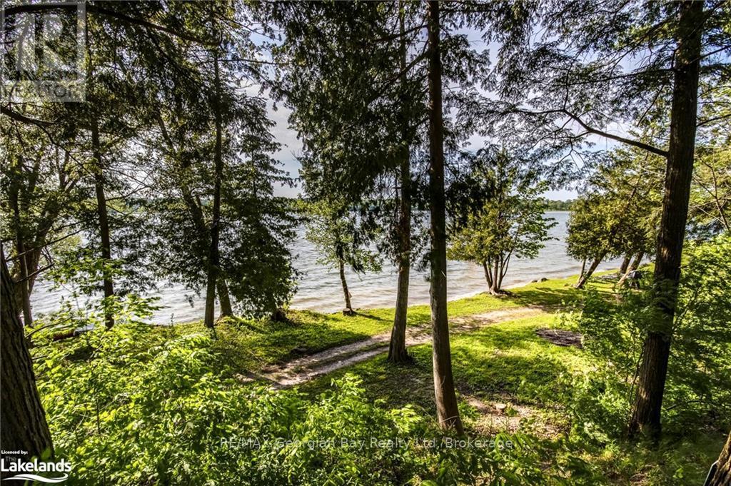 46 Lakeshore Road, Midland, Ontario  L4R 0B9 - Photo 34 - S12147632