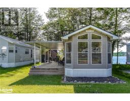 46 LAKESHORE ROAD, midland, Ontario