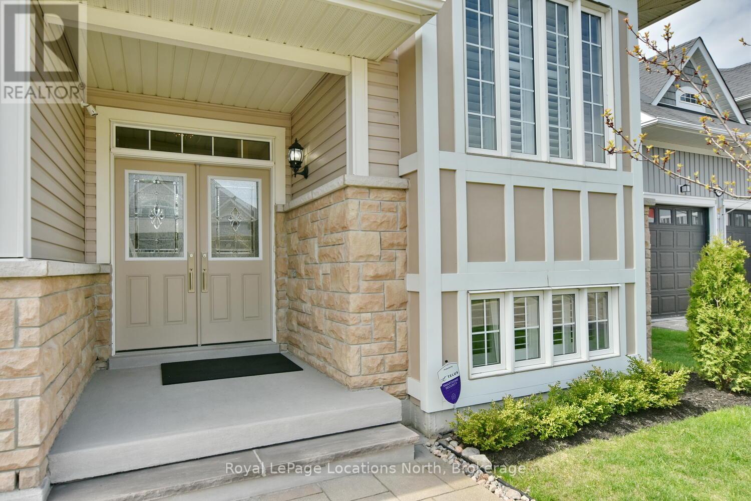 16 Starboard Circle, Wasaga Beach, Ontario  L9Z 0E9 - Photo 2 - S12147718