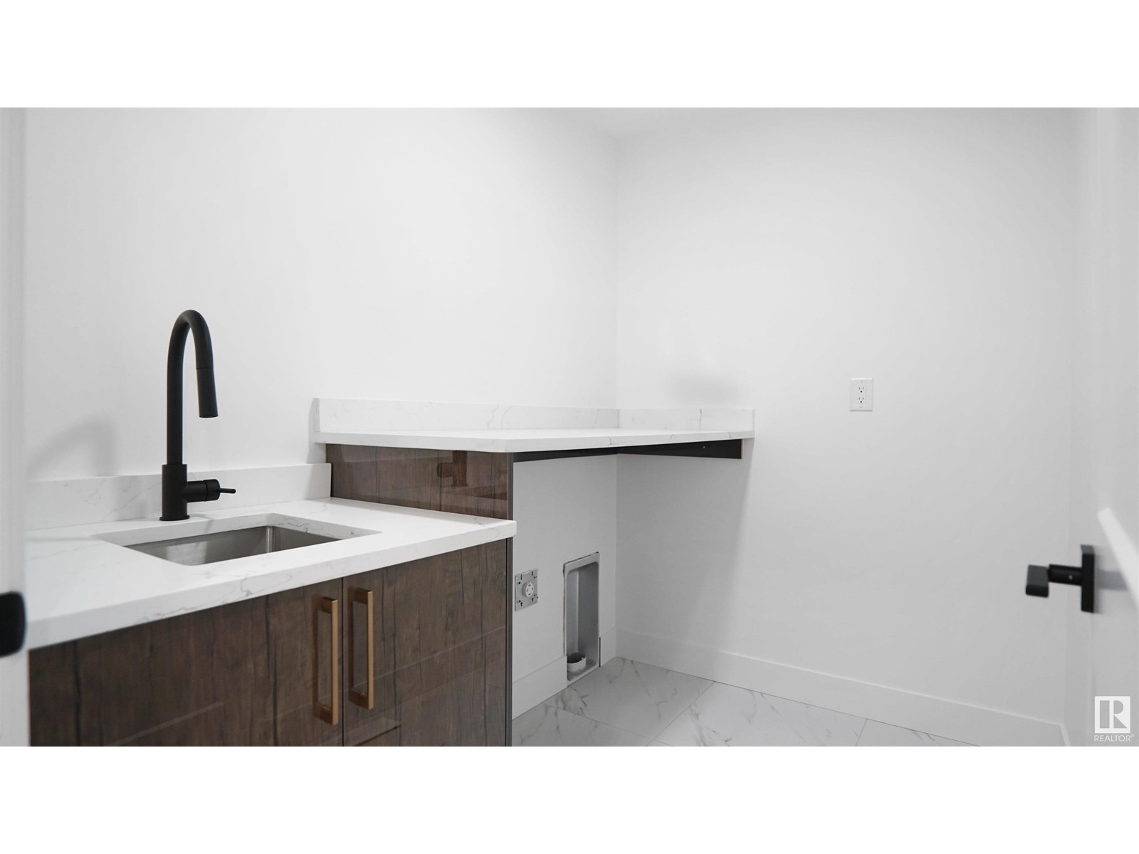 3540 6 St Nw, Edmonton, Alberta  T6T 2L5 - Photo 36 - E4436315