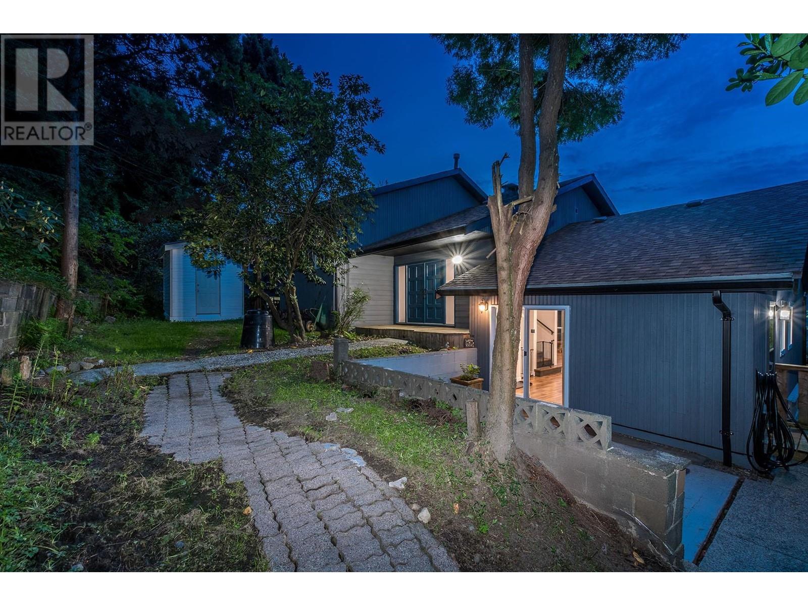 3187 Mariner Way, Coquitlam, British Columbia  V3C 4M8 - Photo 40 - R3001743