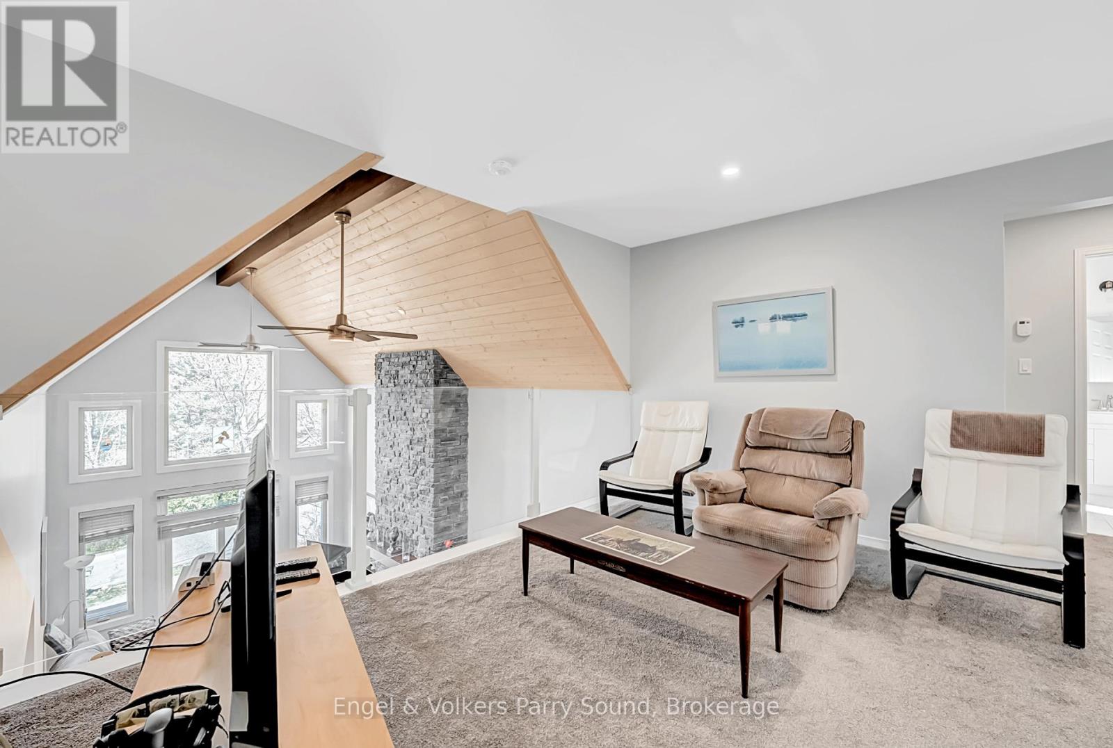 29 Queen Street, Parry Sound, Ontario  P2A 2W1 - Photo 29 - X12147689