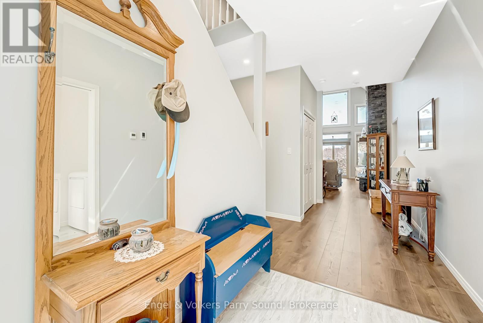 29 Queen Street, Parry Sound, Ontario  P2A 2W1 - Photo 6 - X12147689
