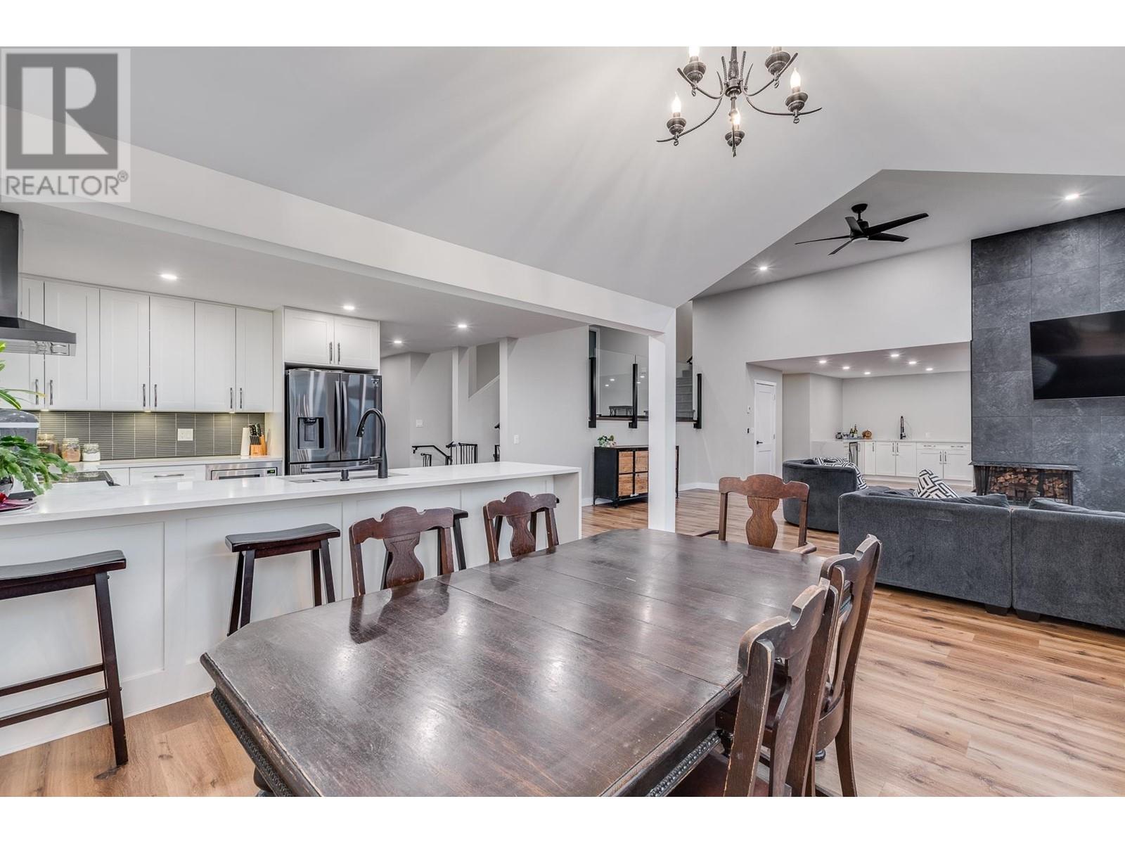 3187 Mariner Way, Coquitlam, British Columbia  V3C 4M8 - Photo 11 - R3001743