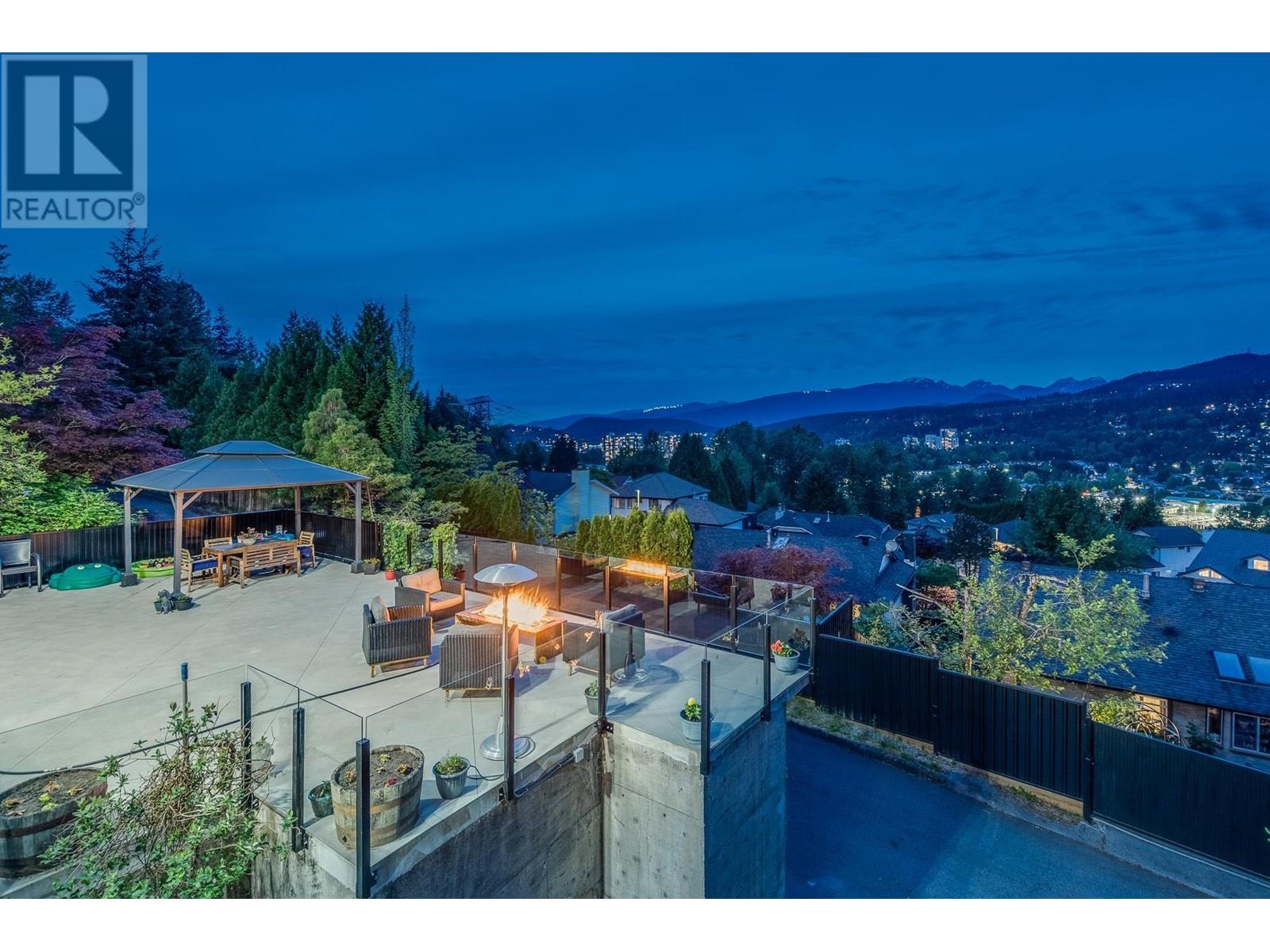 3187 Mariner Way, Coquitlam, British Columbia  V3C 4M8 - Photo 34 - R3001743