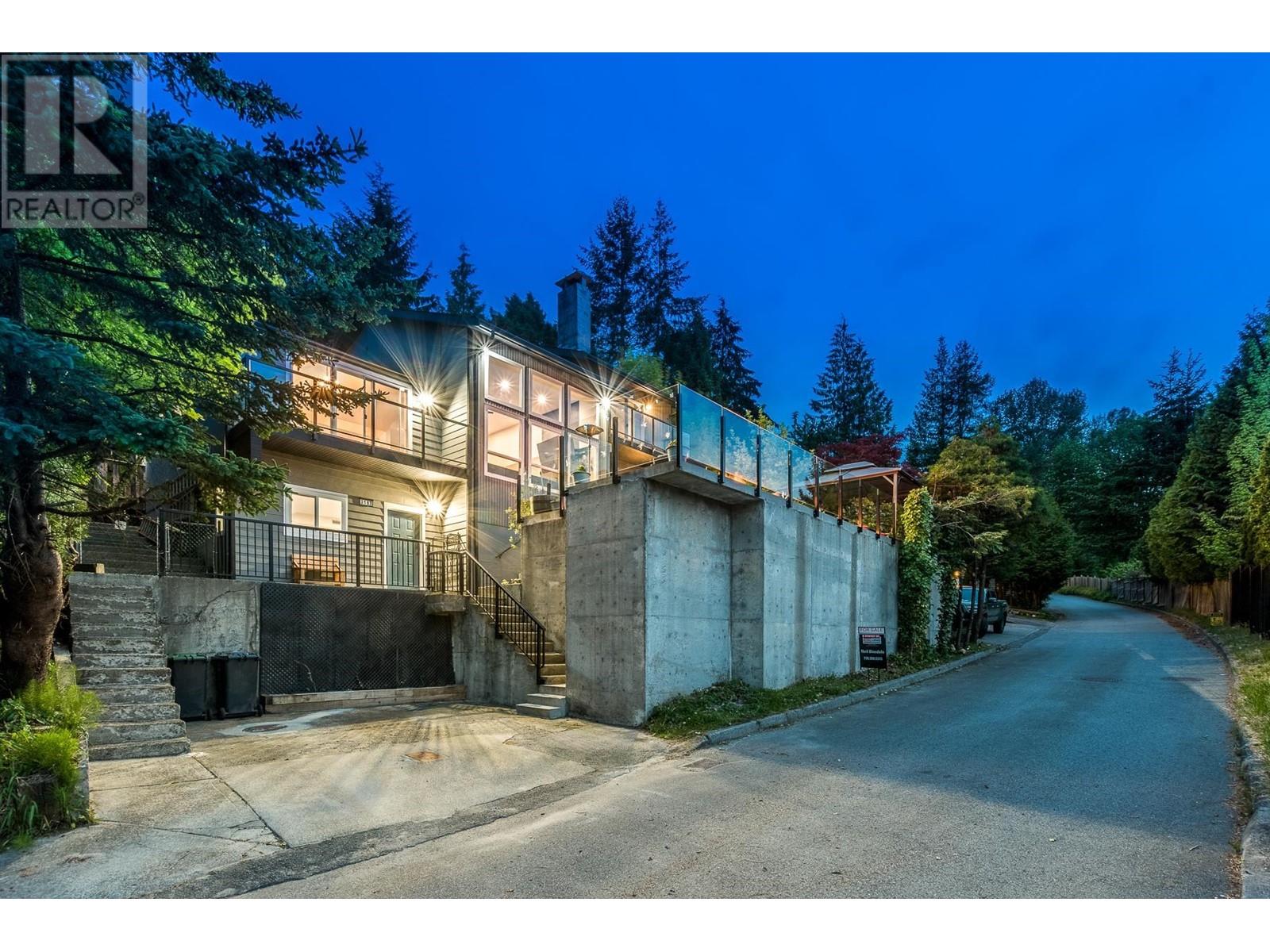 3187 Mariner Way, Coquitlam, British Columbia  V3C 4M8 - Photo 39 - R3001743