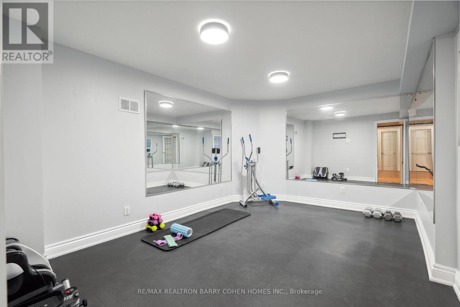9 Montressor Drive, Toronto, Ontario  M2P 1Y9 - Photo 29 - C12147392