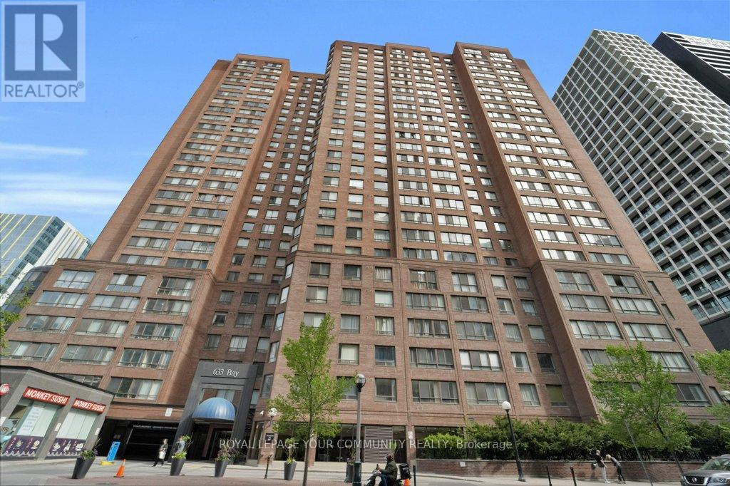 2512 - 633 Bay Street, Toronto, Ontario  M5G 2G4 - Photo 2 - C12147443