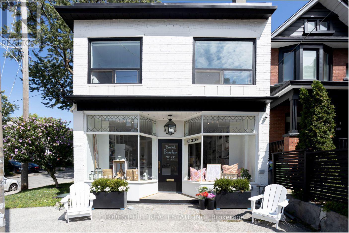 Property at 134 TYRREL AVENUE image 1