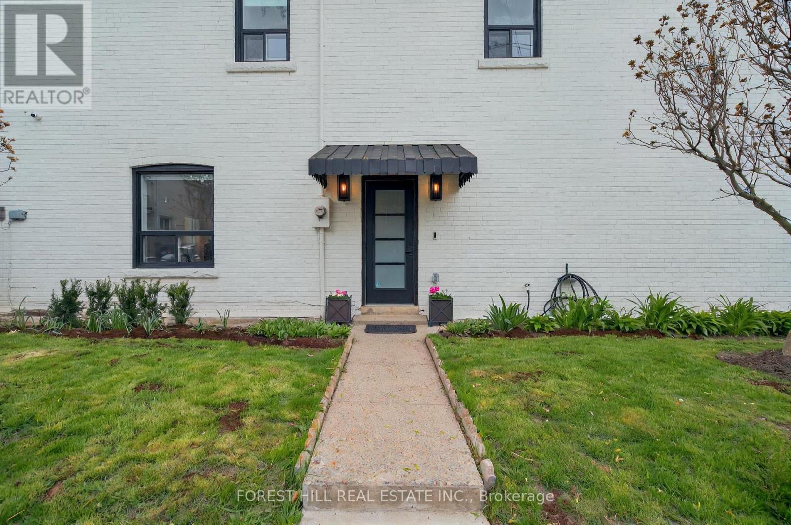 134 Tyrrel Avenue, Toronto, Ontario  M6G 2G5 - Photo 21 - C12147495