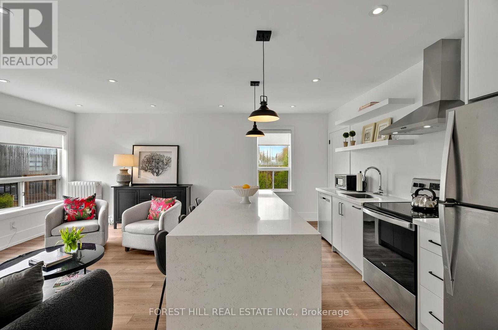 134 Tyrrel Avenue, Toronto, Ontario  M6G 2G5 - Photo 23 - C12147495