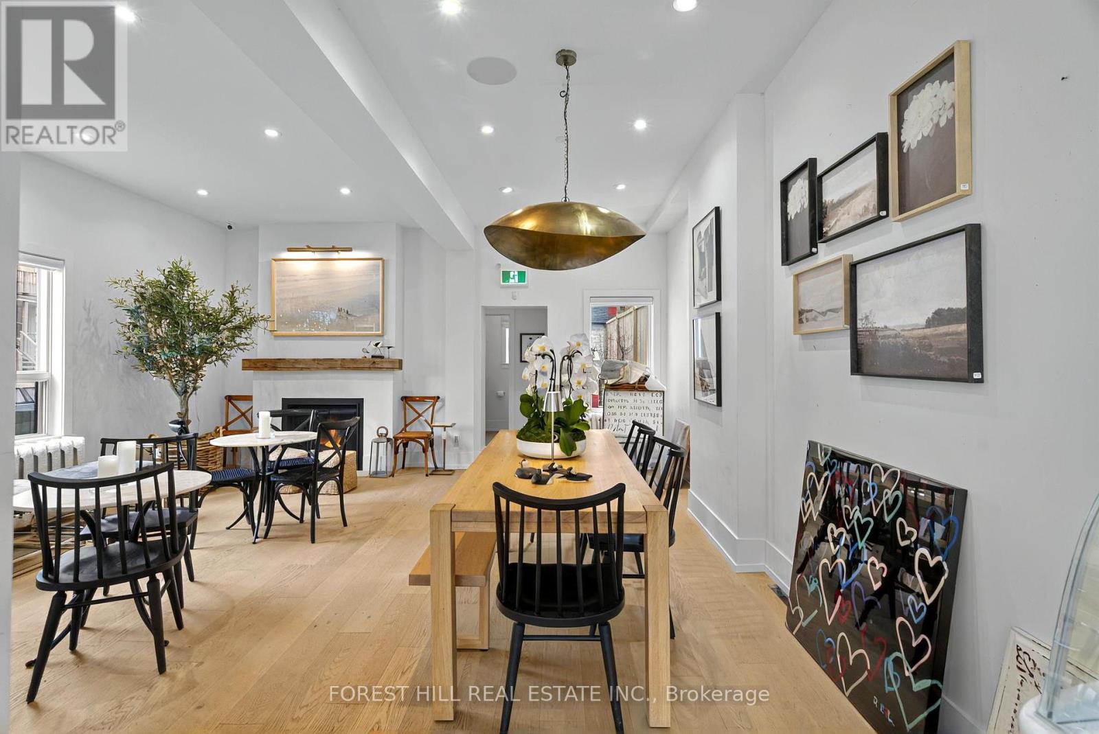 134 Tyrrel Avenue, Toronto, Ontario  M6G 2G5 - Photo 8 - C12147495