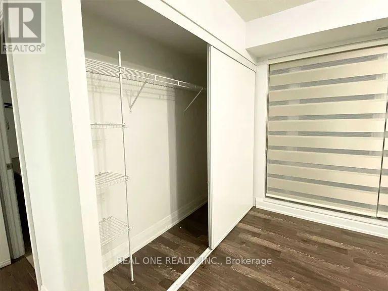 904w - 565 Wilson Avenue, Toronto, Ontario  M3H 0C5 - Photo 11 - C12147505
