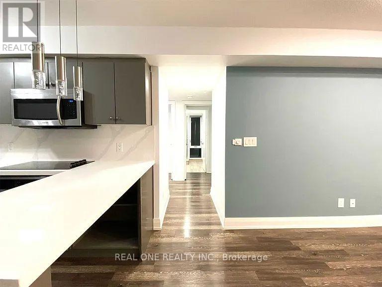 904w - 565 Wilson Avenue, Toronto, Ontario  M3H 0C5 - Photo 4 - C12147505
