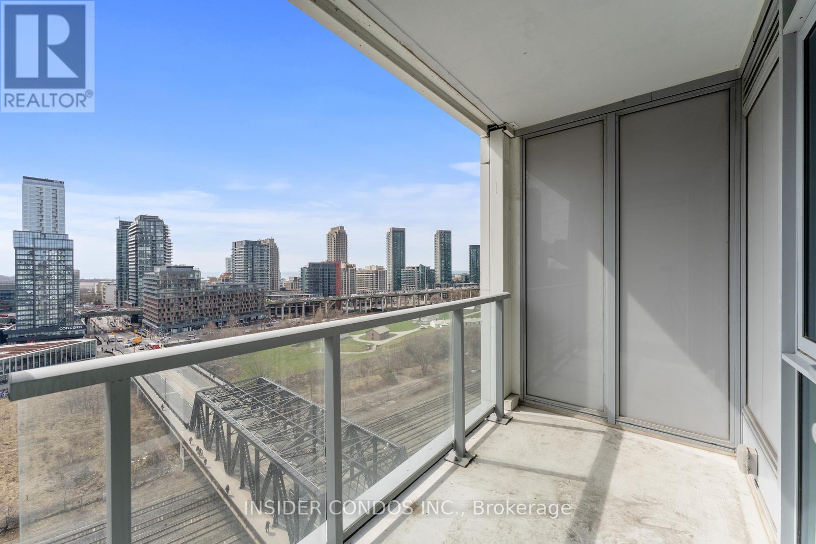 1203 - 27 Bathurst Street, Toronto, Ontario  M5V 0R1 - Photo 28 - C12147512
