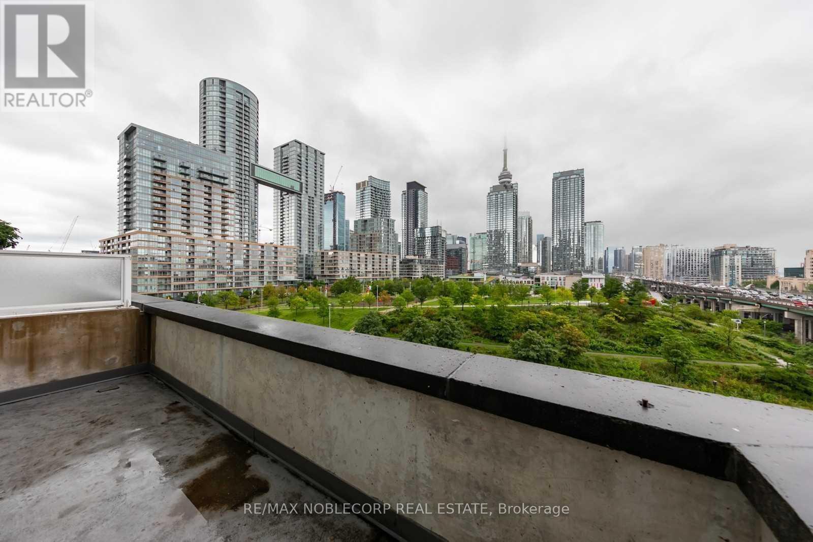 705 - 75 Queens Wharf Road, Toronto (Waterfront Communities), Ontario  M5V 0K8 - Photo 10 - C12147514