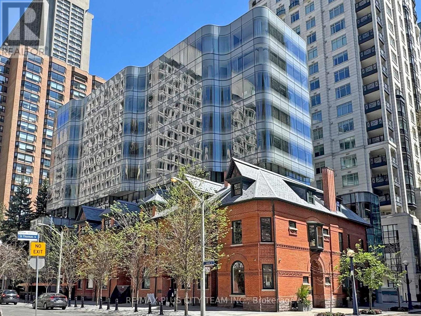 505 - 7 ST THOMAS STREET, Toronto, Ontario