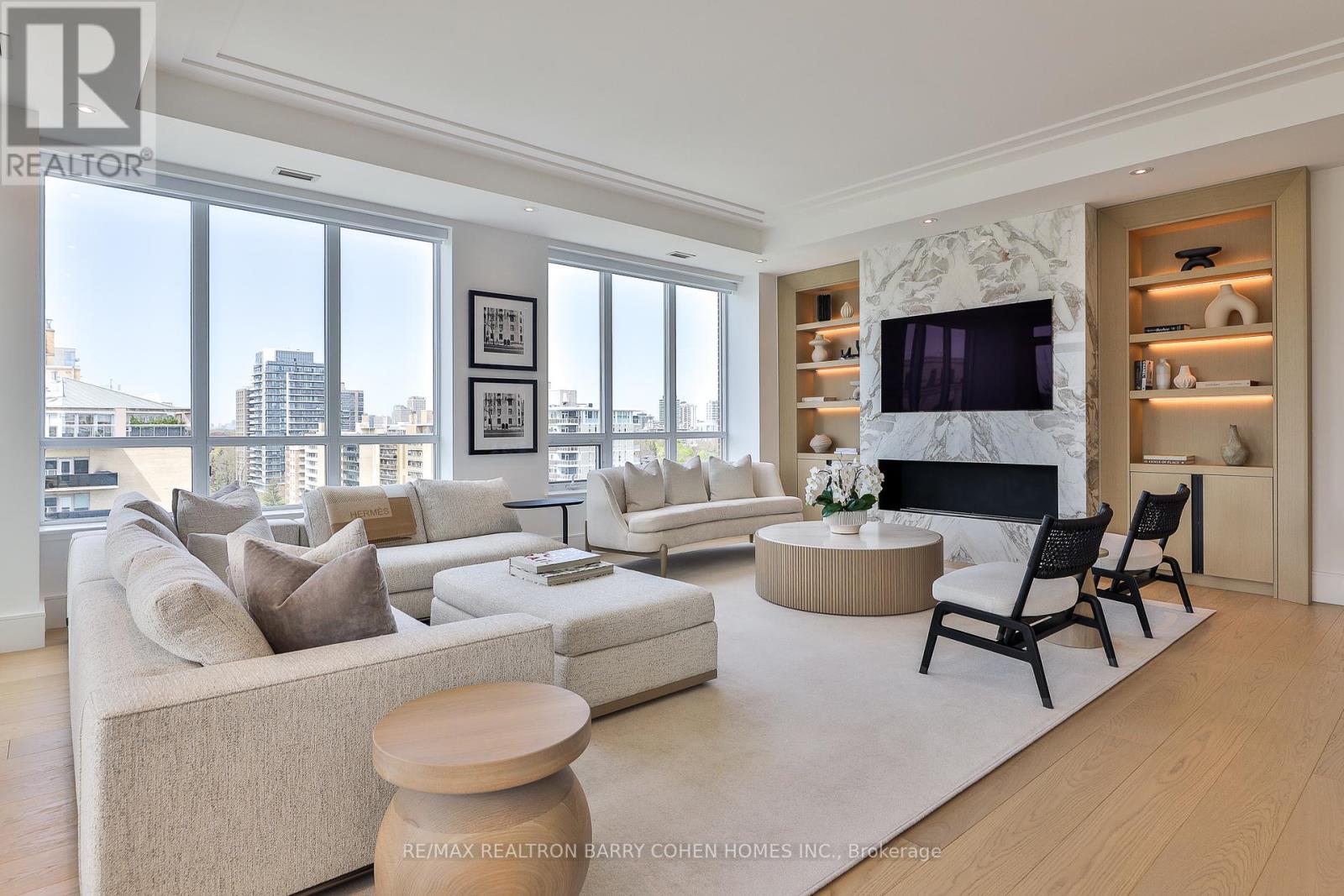 Property at 1403 - 155 ST CLAIR AVENUE W image 1