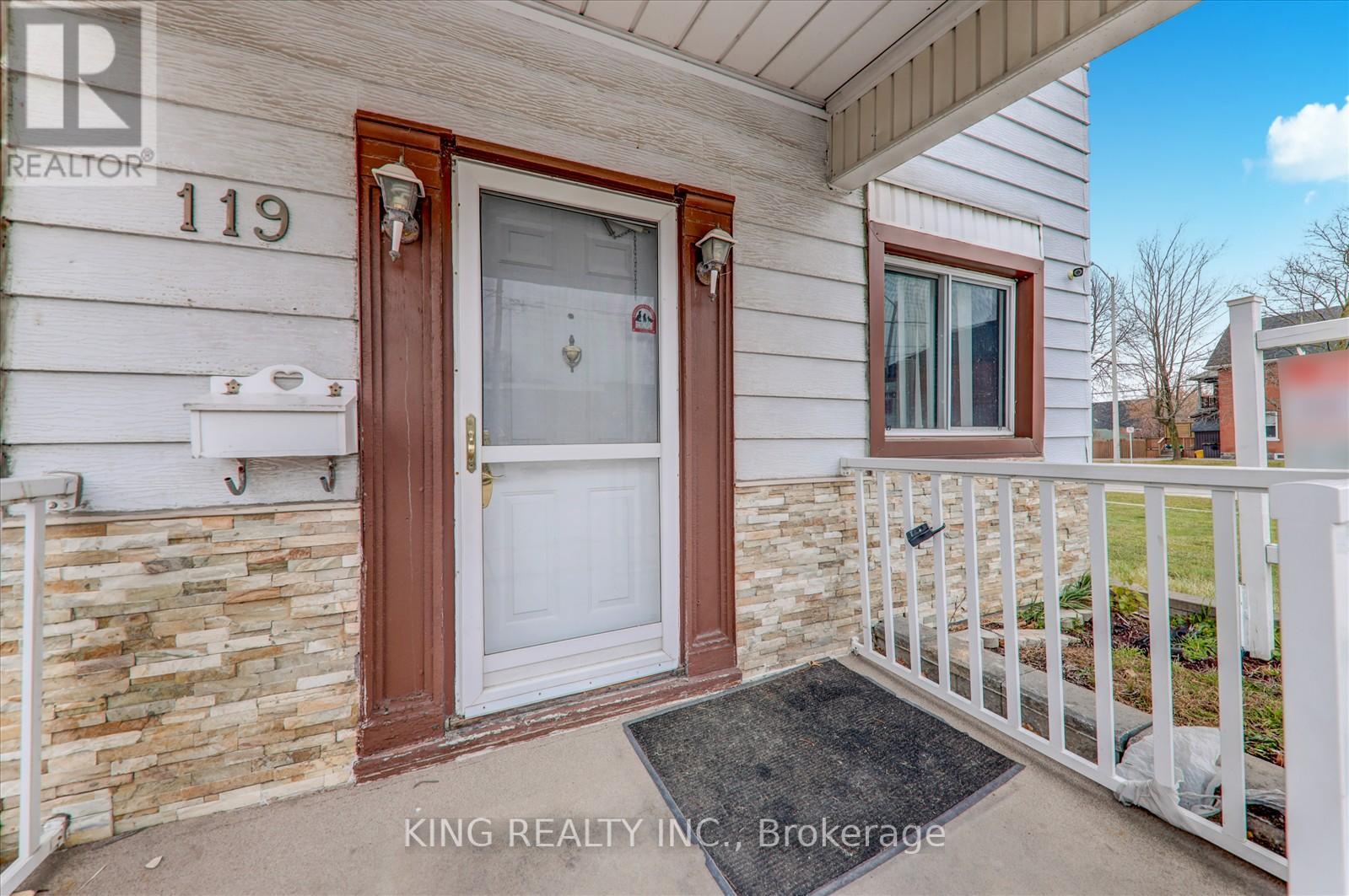 119 Celina Street, Oshawa, Ontario  L1H 4N3 - Photo 9 - E12147379
