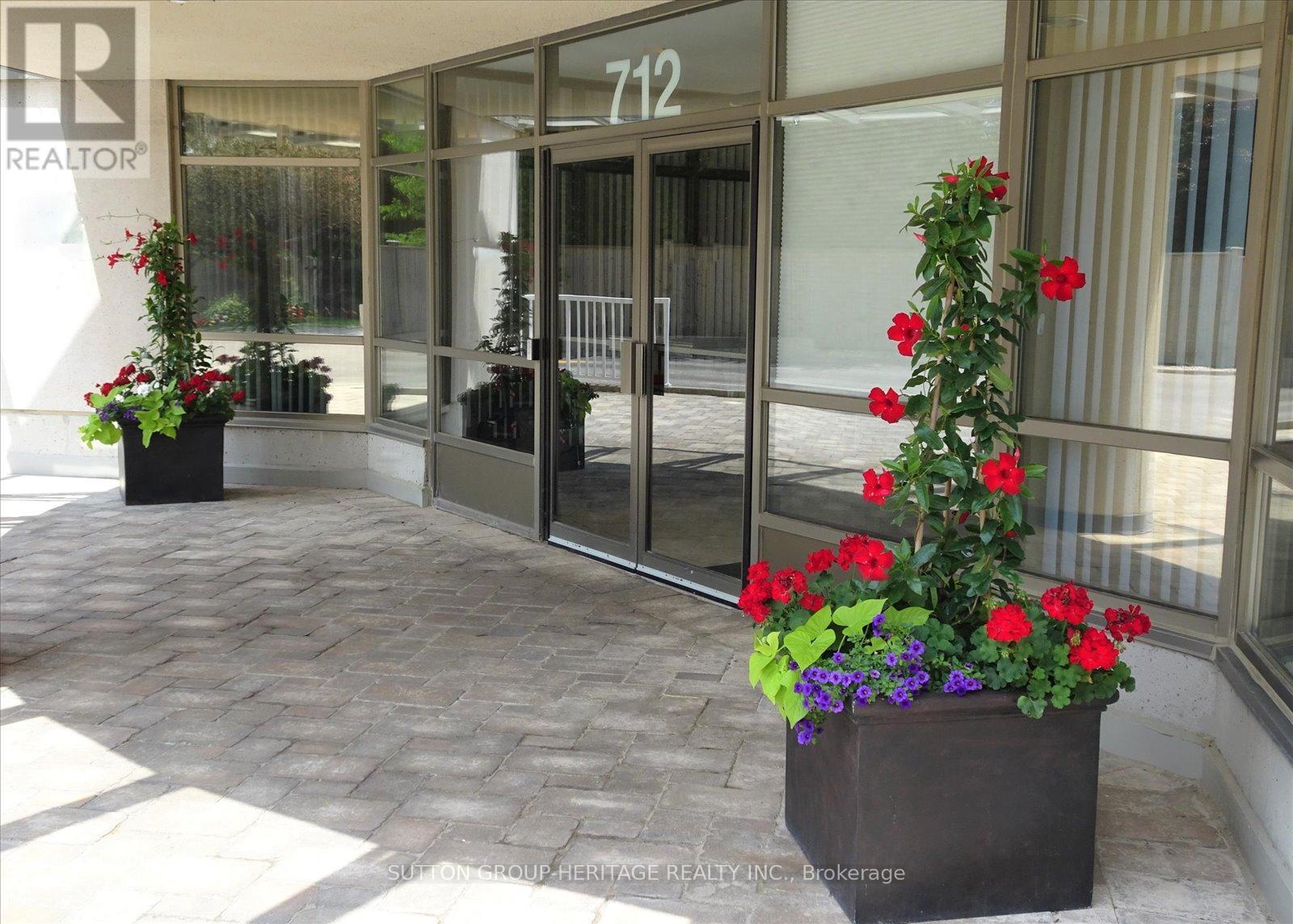 Property at 307 - 712 ROSSLAND ROAD E image 2