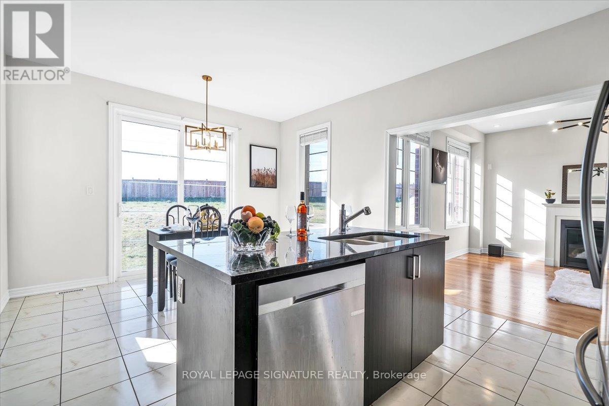 320 Windfield's Farm Drive W, Oshawa, Ontario  L1L 0M3 - Photo 15 - E12147563