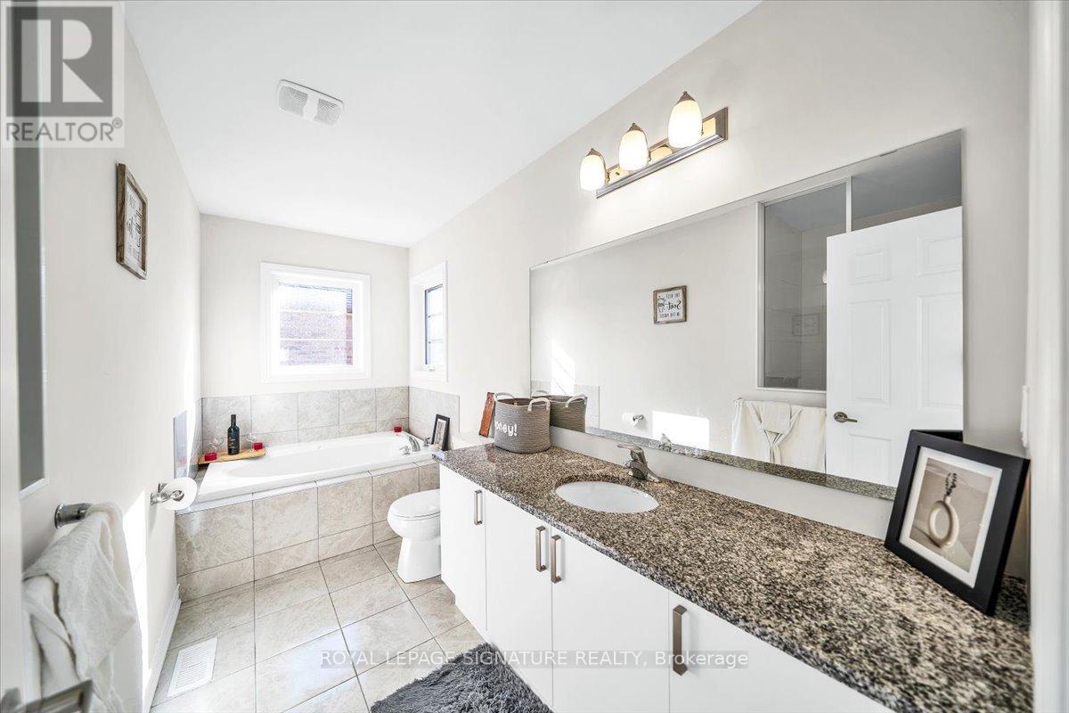 320 Windfield's Farm Drive W, Oshawa, Ontario  L1L 0M3 - Photo 23 - E12147563