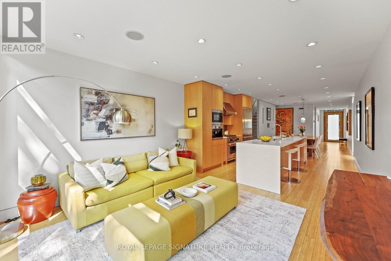 215 Bowood Avenue, Toronto, Ontario  M4N 1Y7 - Photo 11 - C12145788