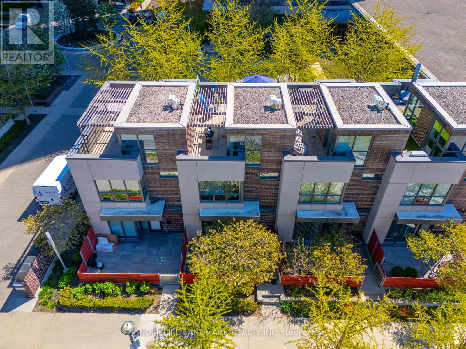 7 Brunel Court, Toronto, Ontario  M5V 3Y2 - Photo 31 - C12146108