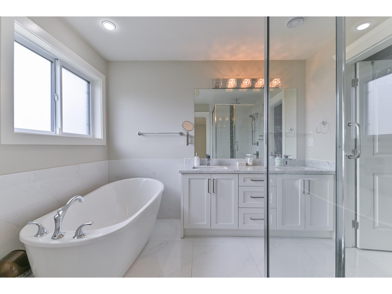 8835 Stegavik Court, Delta, British Columbia  V4C 0C6 - Photo 19 - R3001202