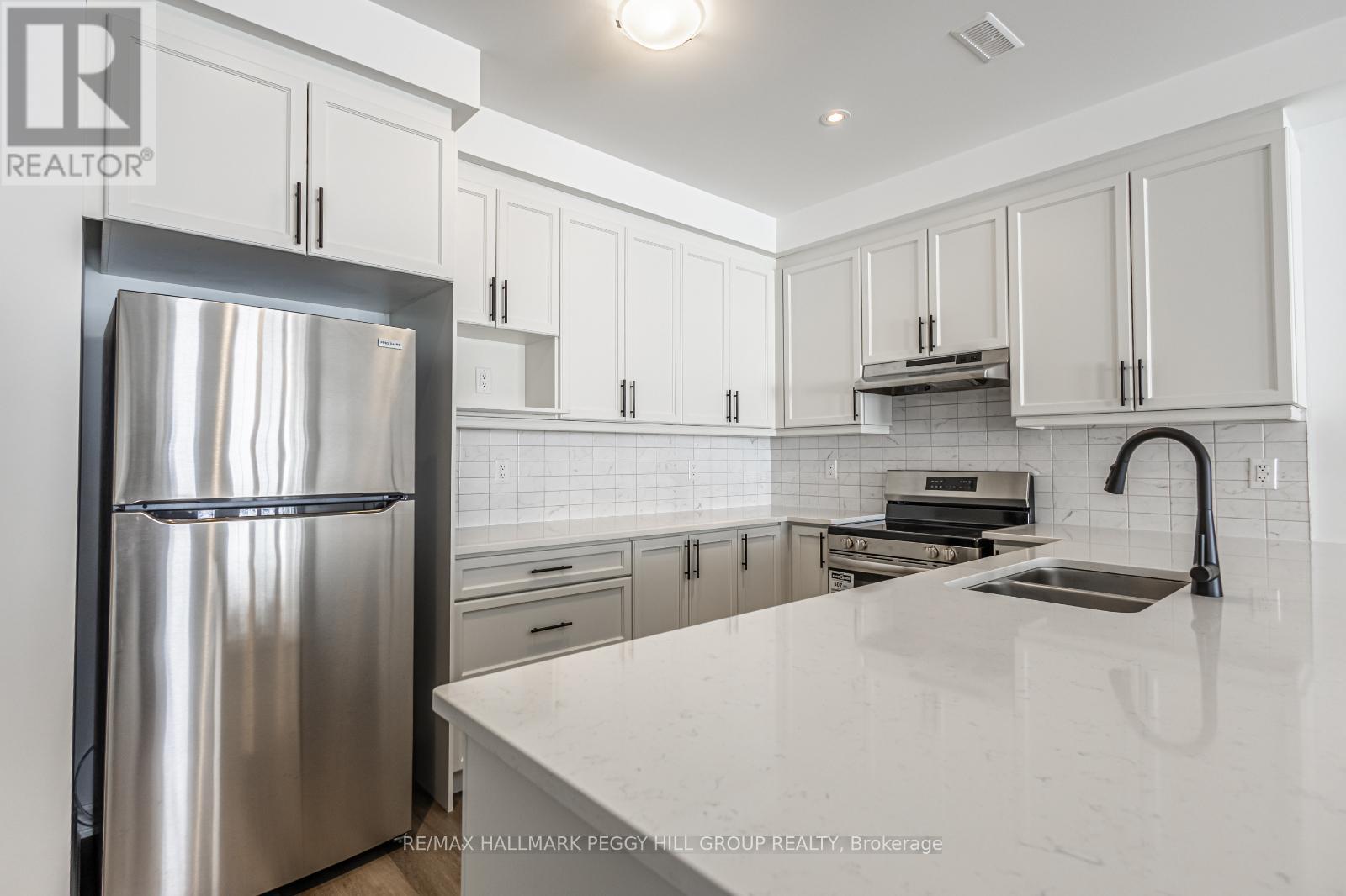 2890 Weatherill Place, Innisfil, Ontario  L9S 0S9 - Photo 4 - N12001854
