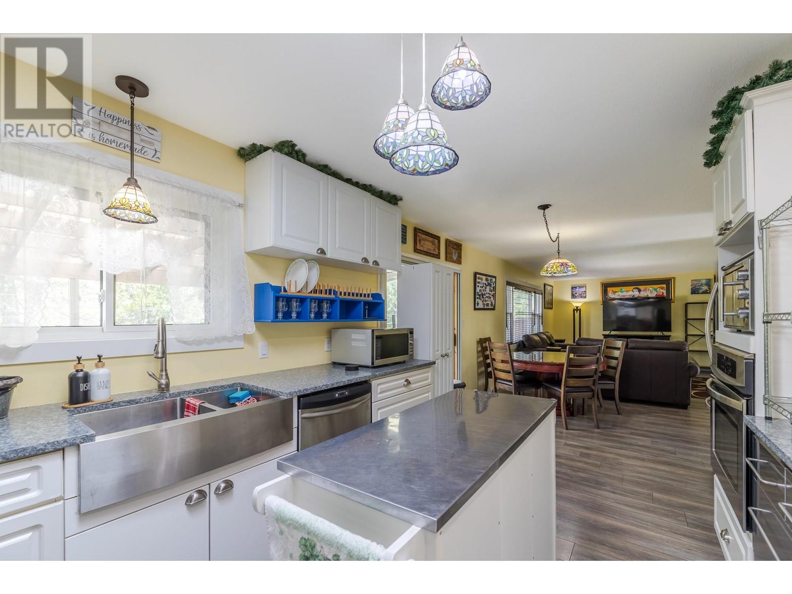 180 Mcpherson Crescent Unit# 100, Penticton, British Columbia  V2A 2N8 - Photo 11 - 10347698