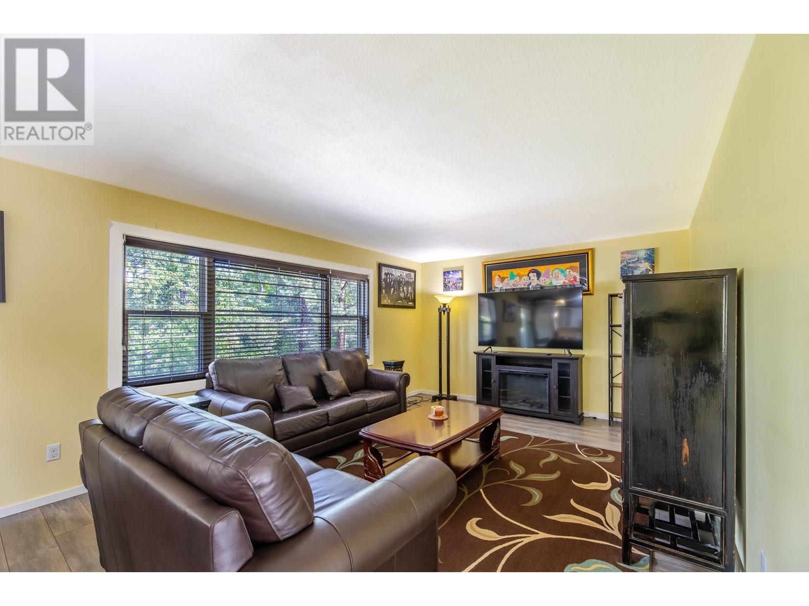 Property at 180 Mcpherson Crescent Unit# 100 image 5