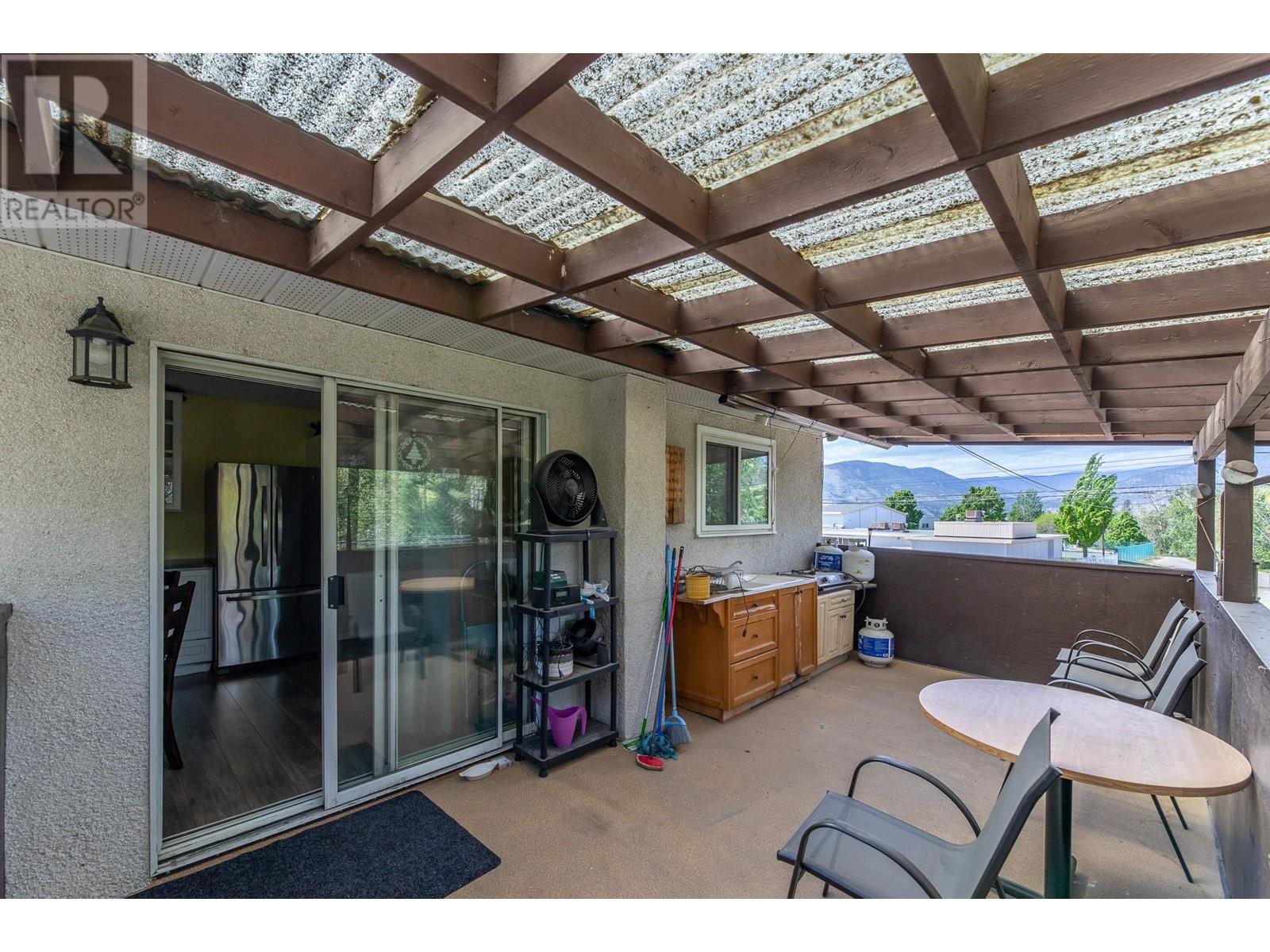 180 Mcpherson Crescent Unit# 100, Penticton, British Columbia  V2A 2N8 - Photo 21 - 10347698