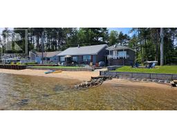 304 Pine Shore DR, Sault Ste. Marie, Ontario