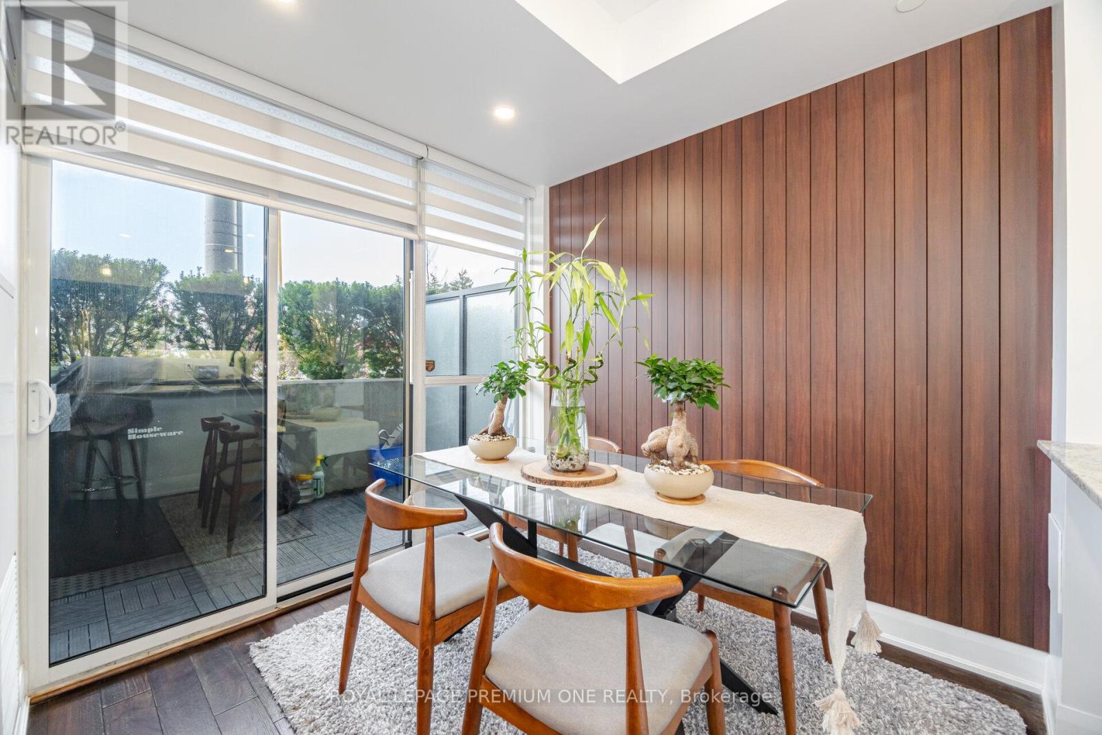 107 - 4700 Highway 7, Vaughan, Ontario  L4L 0B4 - Photo 16 - N12147338