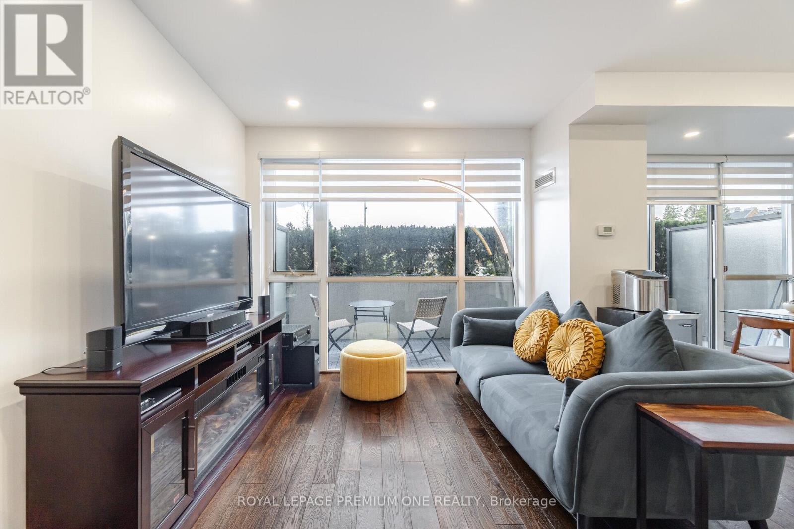 107 - 4700 Highway 7, Vaughan, Ontario  L4L 0B4 - Photo 18 - N12147338