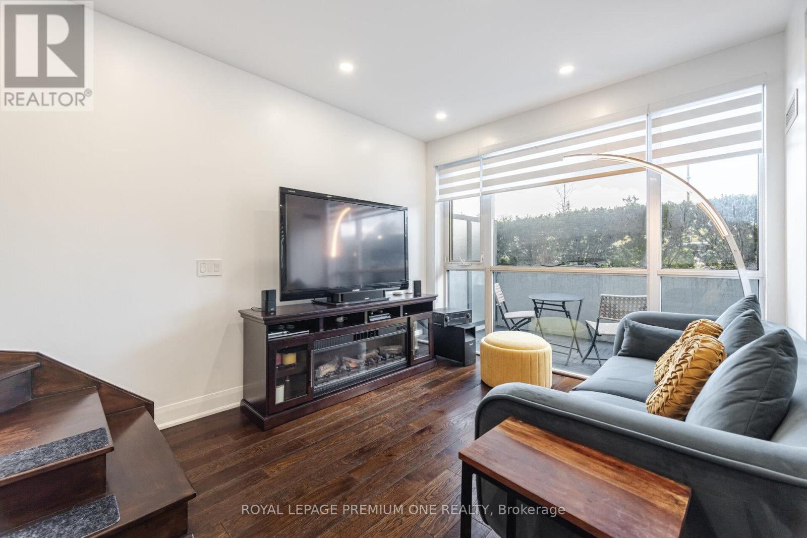 107 - 4700 Highway 7, Vaughan, Ontario  L4L 0B4 - Photo 19 - N12147338