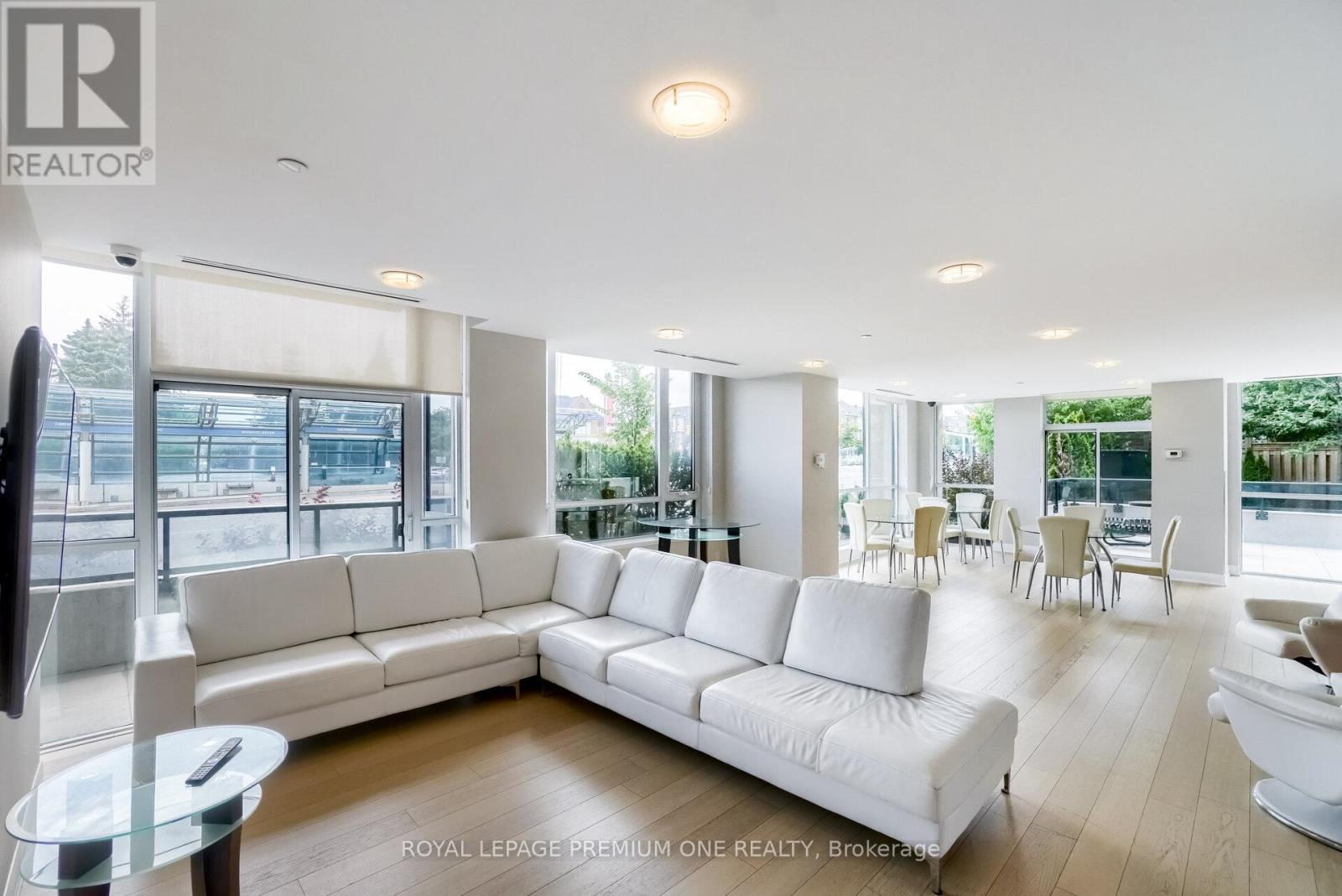 107 - 4700 Highway 7, Vaughan, Ontario  L4L 0B4 - Photo 47 - N12147338