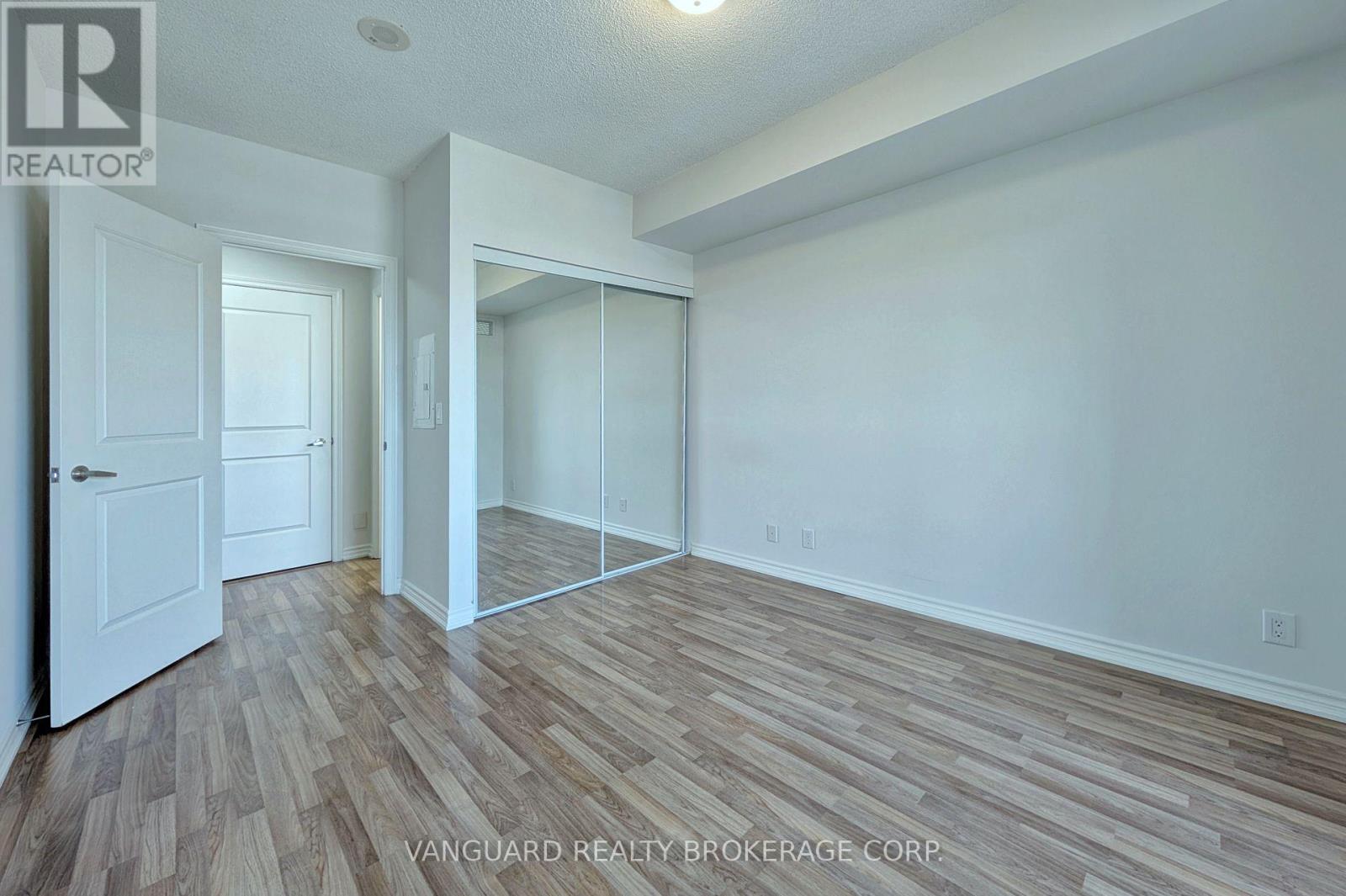 1114 - 9235 Jane Street, Vaughan, Ontario  L6A 0J8 - Photo 24 - N12147484