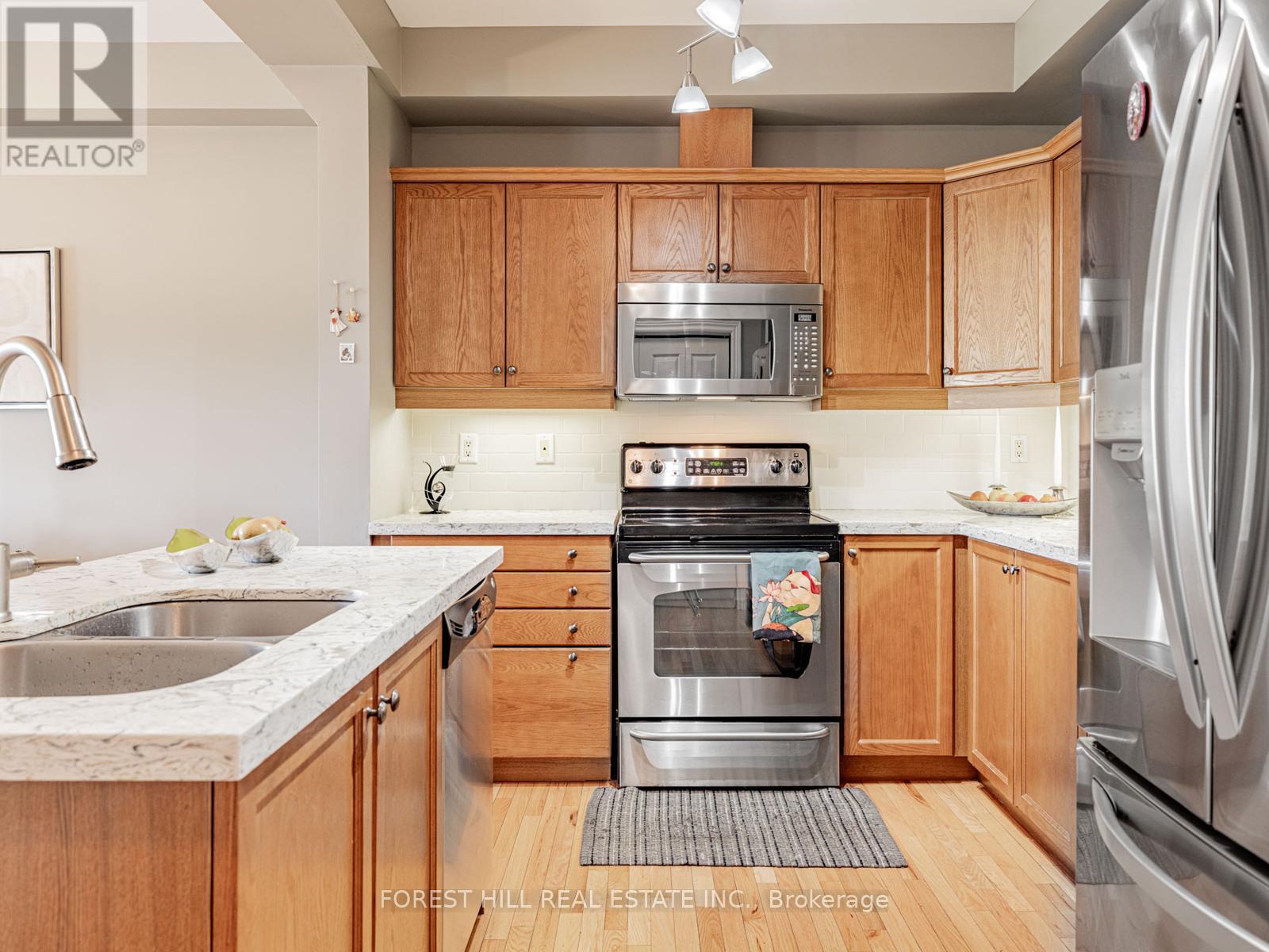 614 Mcbean Avenue N, Newmarket, Ontario  L3X 2L5 - Photo 17 - N12147560