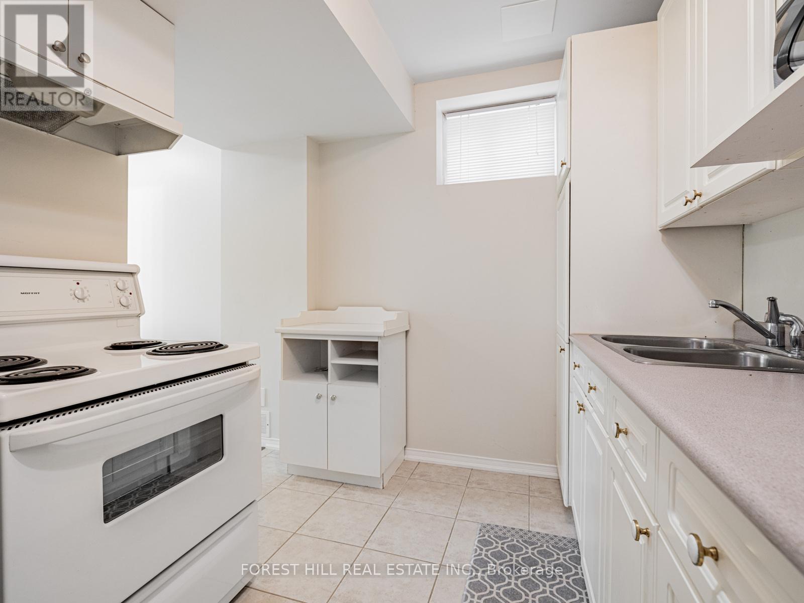 614 Mcbean Avenue N, Newmarket, Ontario  L3X 2L5 - Photo 31 - N12147560