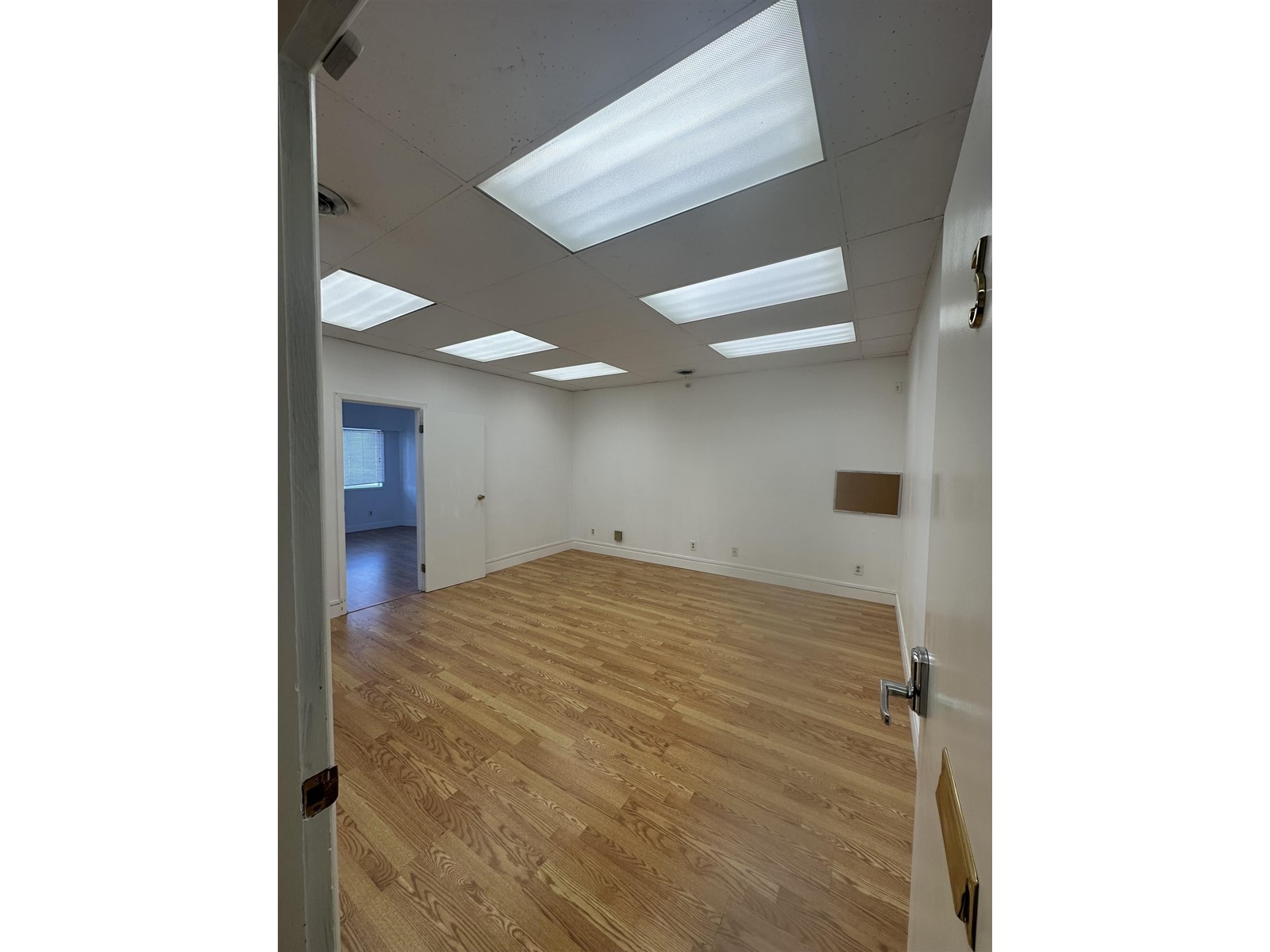 3 & 4 20461 Douglas Crescent, Langley, British Columbia  V3A 4B6 - Photo 2 - C8068528